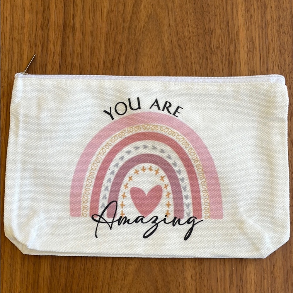“You are Amazing” pouch NWOT Free with bundle - Picture 1 of 4